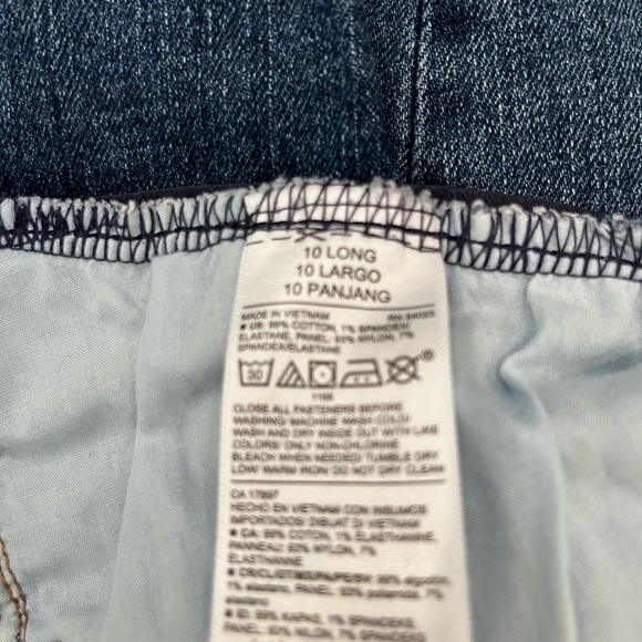 Old Navy maternity jeans size 10 - Picture 6 of 6